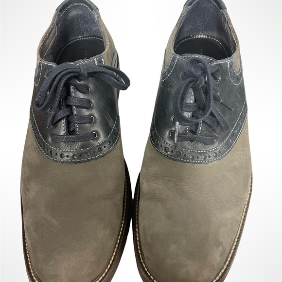 Crown & Ivy Gray and‎ Black Oxfords main image 5